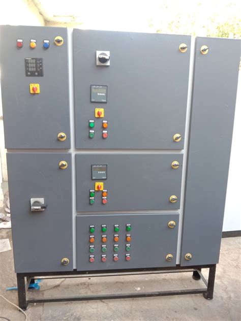 Three Phase V Motor Control Center Panel Upto Amps At Rs