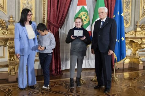 Il Diario Del Febbraio Il Presidente Mattarella Premia