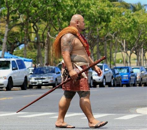 Samoan Chief Matai With Samoan Men Samoan Samoan Tattoo