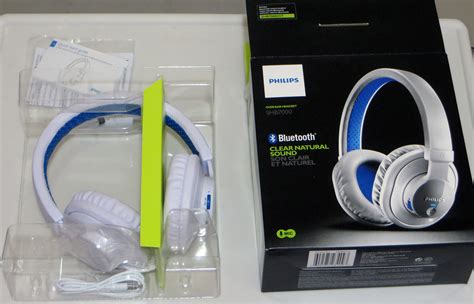 Casual Review Philips SHB7000 Bluetooth Over Ear Headset Robert