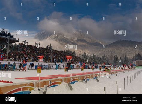 Bersicht Chiemgau Arena Ruhpolding Km Massenstart Der Herren Ibu