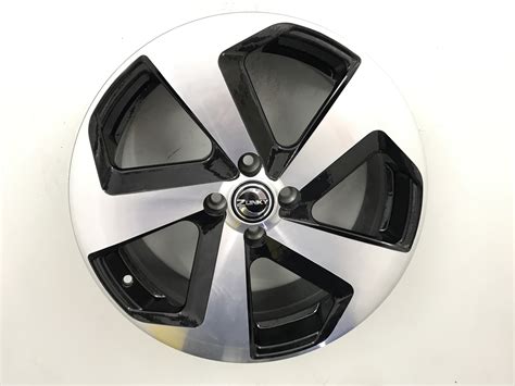 RODA AVULSA ARO 17 ZUNKY ZK 650 MODELO GOLF GTI BROOKLYN MK7 FURAÇÃO