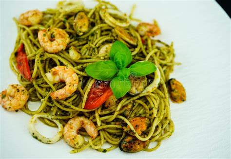 Mixed seafood pasta stock image. Image of cuisine, italien - 259832623