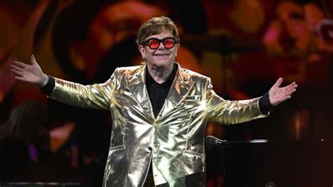 Seguidores De Todo El Mundo Despiden A Elton John En Su último