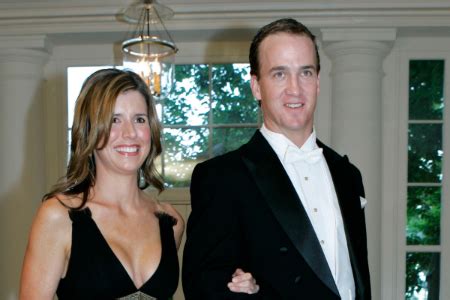 Who is Cris Collinsworth Wife? Some Facts to Know | Glamour Fame