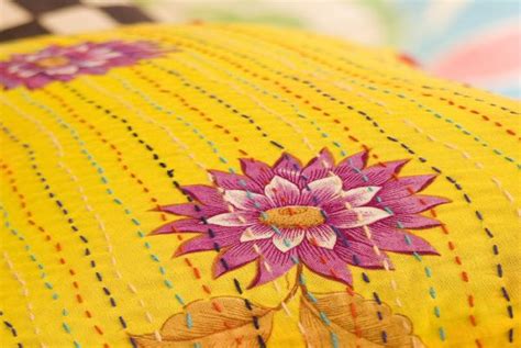 Lisa Corti Home Textile Emporium Quilting Designs Quilt Stitching