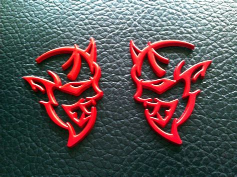 Emblemat Znaczek Demon Hellcat Dodge Challenger 10782794762 Oficjalne Archiwum Allegro