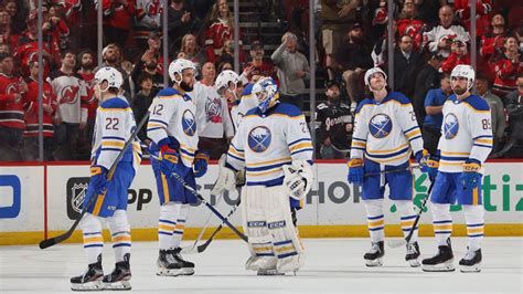 Sabres' playoff hopes dashed as drought hits 12 seasons - ABC7 New York