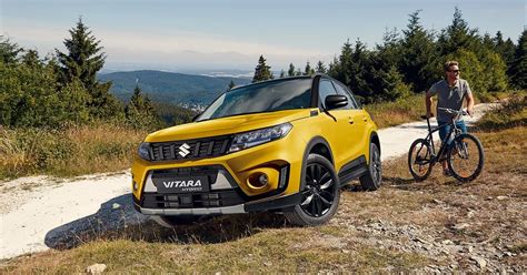 Popular Suzuki Vitara Hybrid is Compact SUV of the Year | News