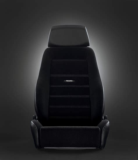 The Recaro Classic Line A New Series Of Retro Seats From Recaro