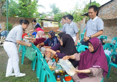 Praktik Cara Membuat Eco Enzyme Yayasan Buddha Tzu Chi Indonesia