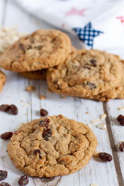 Quaker Vanishing Oatmeal Raisin Cookies Recipe Cdkitchen Com Artofit