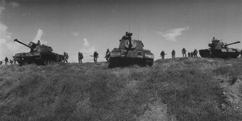 Photos Show Life Of Americans In 1960s Cuba