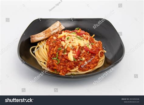 Spaghetti Noodles Minced Meat Hotdog Filipino Stock Photo 2033454146 | Shutterstock