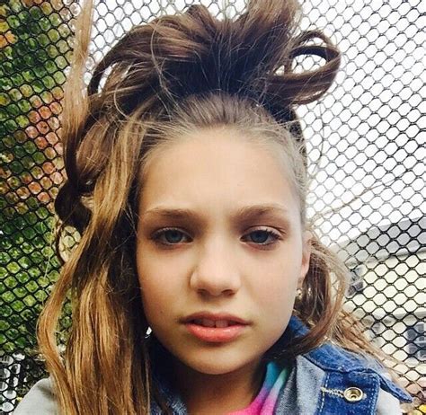 9 best Maddie Ziegler hairstyles images on Pinterest | Dance moms girls ...