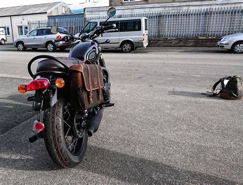 Discover The Bonneville T120 Fitted With Longride Retro Saddlebags