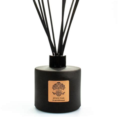 Almond Musk And Sandalwood Reed Diffuser Uaine Candles