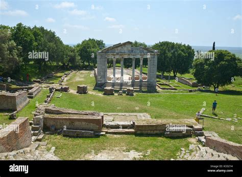 Apolonia La Piedra Fotografías E Imágenes De Alta Resolución Alamy