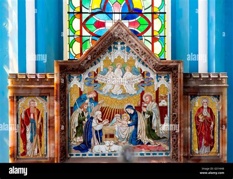 Interior of the St Andrew's Cathedral in Singapore Stock Photo - Alamy