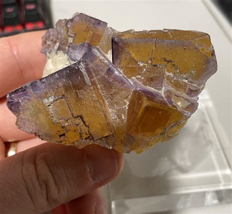 Fine Denton Co Illinois Fluorite With Purple And Blue Edges R