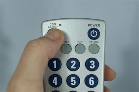 How To Set A Phillips Universal Remote It Still Works