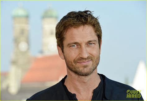 Full Sized Photo of gerard butler olympus has fallen munich photo call ...