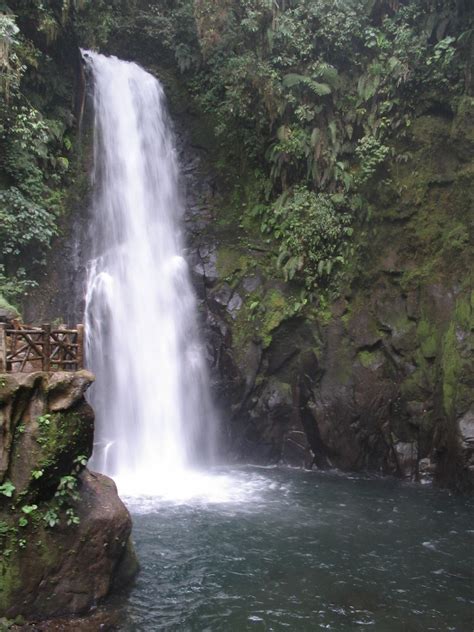 La paz waterfall gardens | Guidester