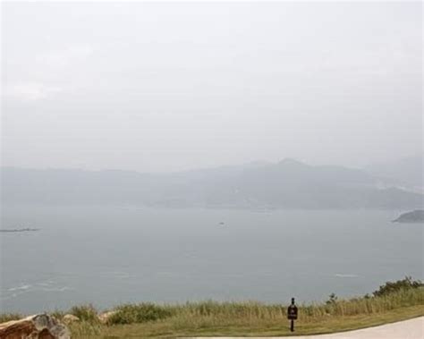 大致多雲有陣雨 最高氣溫約25度