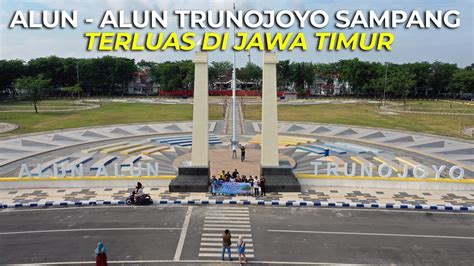 Balqis Adzra Naik Odong Odong Di Alun Alun Trunojoyo YouTube