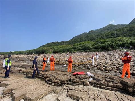 貢寮海岸驚見男浮屍 身穿防寒衣身分待查 社會 自由時報電子報