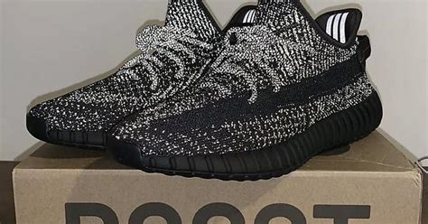 Are These Fake Or Real Yeezys Album On Imgur