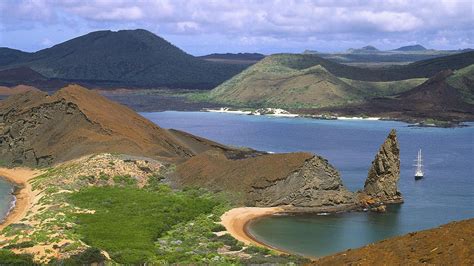 Coastal View Galapagos Islands Hd Wallpaper Creative Pics Galapagos