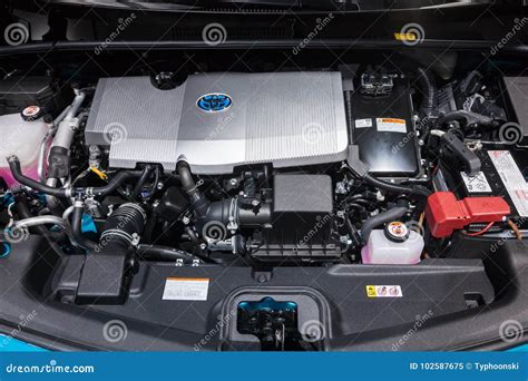 Toyota Hybrid Engine editorial image. Image of show - 102587675