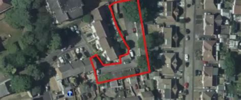 community forum field road commonplace