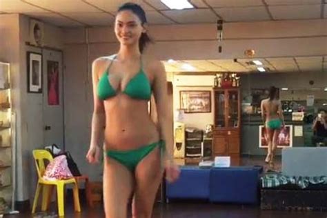 Watch Pia Wurtzbach Struts Her Stuff In Bikini Abs Cbn News