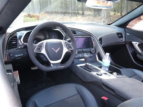 2019 Chevrolet Corvette: 148 Interior Photos | U.S. News