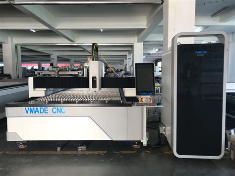 Lf3015 Cnc Fiber Laser Cutting Machine Cut Stainless Steelhardware