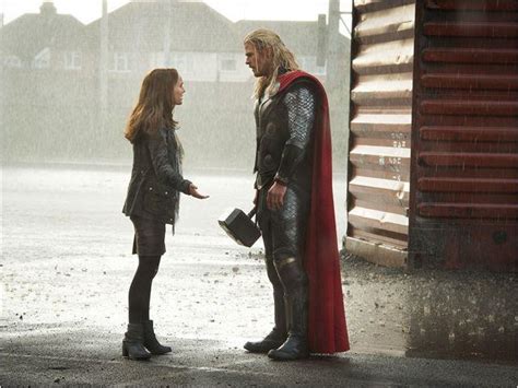 Thor The Dark World Reviews Screen