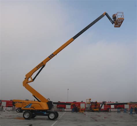 Mobile Aerial Working Platform M Articulating Boom Lifts Xga