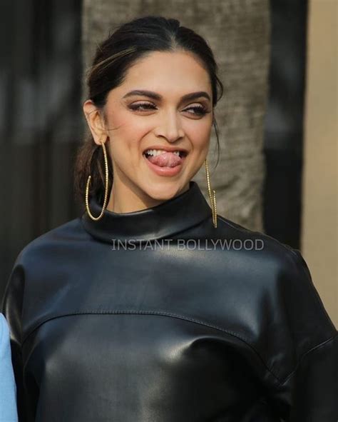 Deepika Padukone Hot Expressions 2 Deepika Padukone Hot Deepika Padukone Style Deepika