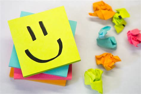 post  notes photo keila trejoiadmedia hopemedia stock