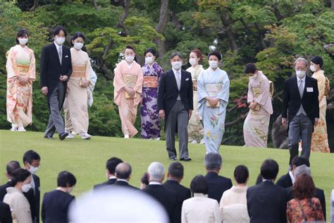 【画像・写真7枚目】《春の園遊会》雅子さま 気品あふれるお着物をプレイバック！30年前のデビュー時のお姿も 女性自身