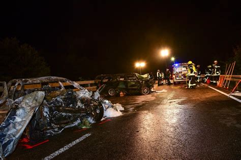 Kfv Cw Schwerer Verkehrsunfall Fordert Zwei Todesopfer Presseportal