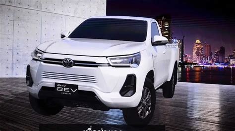 Toyota Hilux Revo Bev Concept Tras La Versi N De Hidr Geno Llega La