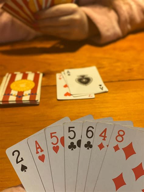 Expert videos explain why Thisisgwent is the best card game today 19