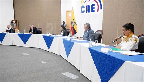 Cne Aprobó La Inscripción Del Binomio De Unión Ecuatoriana Y La Lista