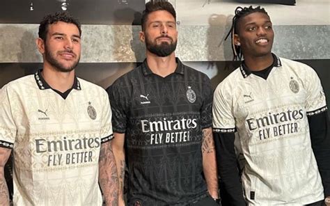 Milan To Debut One Of Their New Fourth Kits Against Napoli