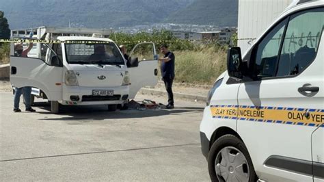 Bursa Da Seyir Halindeki Araca Silahl Sald R Bursa Haberleri