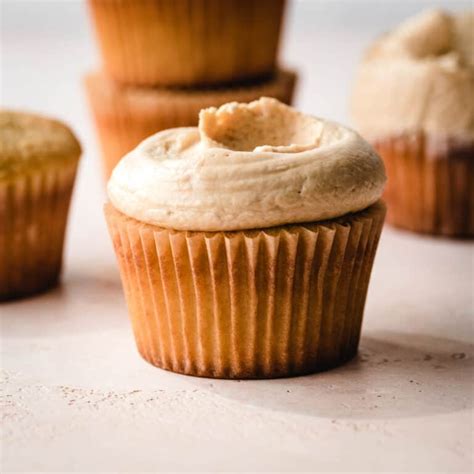 How Much Cupcake Batter Per Cupcake? - Kickass Baker