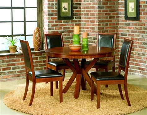 Walnut Finish Elegant Round Dining Room Table Woptional Chairs